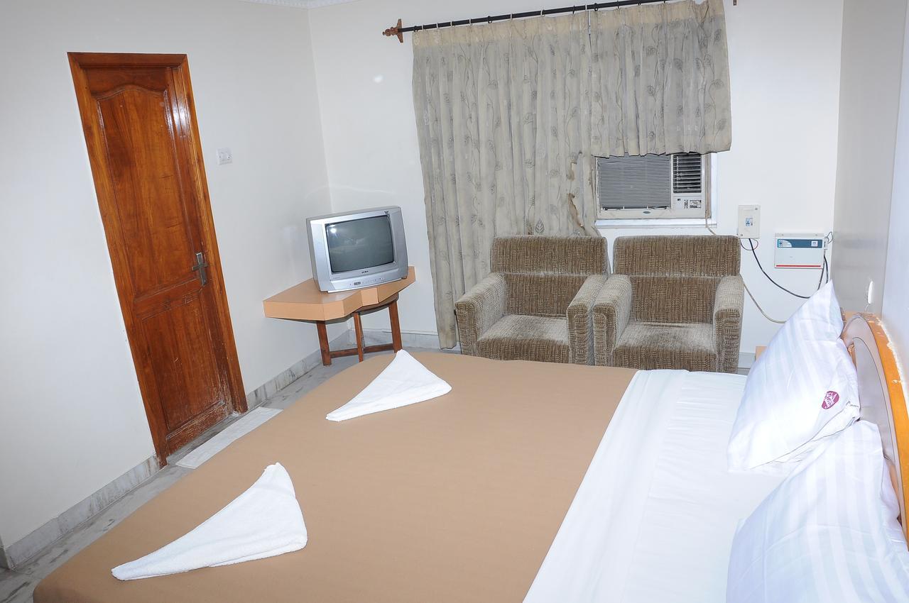 Hotel Annamalai Tiruchirappalli Exterior foto